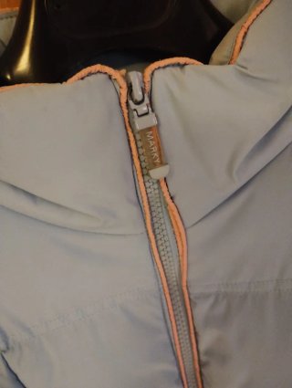 Chaquetón plumón acolchado azul pastel