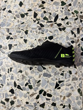Zapatos de fútbol para campo talla 33