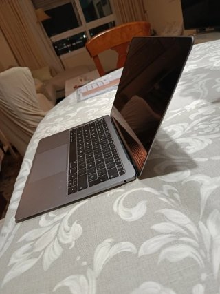 MacBook Air 13 Retina (2019) i5 1.6 SSD 128