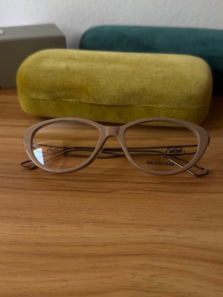 Gafas Balenciaga Beige y Doradas