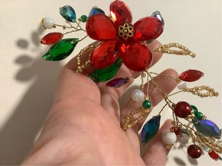 Tocado con Flor y Abalorios