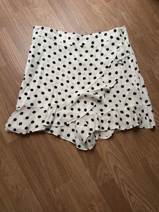 Falda pantalón lunares Zara