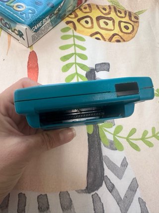 Game Boy Color Turquesa con Funda
