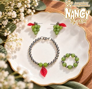 Conjunto Joyería Nancy Uvas Moradas