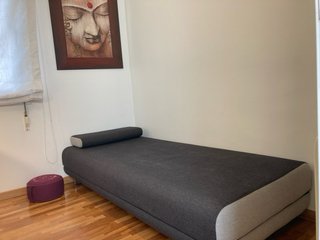Se alquila habitación zona Les Corts