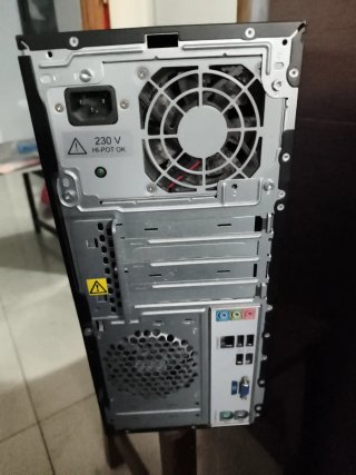 Ordenador de sobremesa Compaq