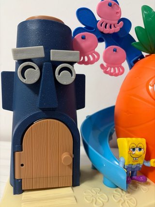 Casa Bob Esponja Piña y Calamardo