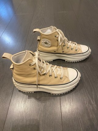 Converse Run Star Hike Plataforma Beige de piel