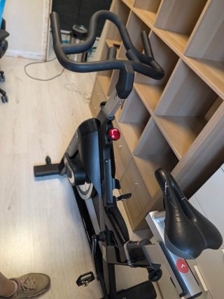 Bicicleta spinning Tomahawk E-Series / IC-TKEB-01