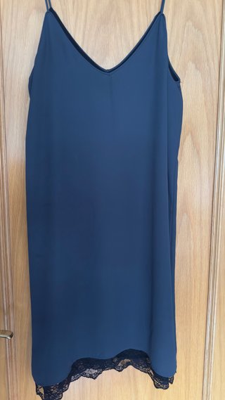 Vestido lencero Zara negro y azul