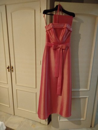Vestido de acompañante de boda rosa