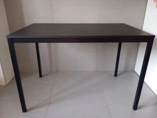Mesa de Madera Negra Ikea