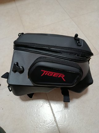 Bolsa depósito Triumph Tiger + base