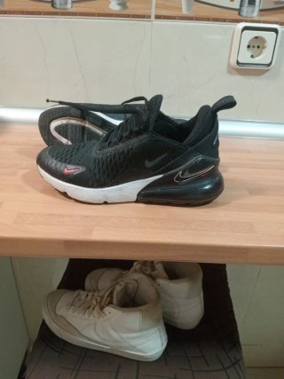 Zapatillas Nike Air Max 270 Talla 36.5