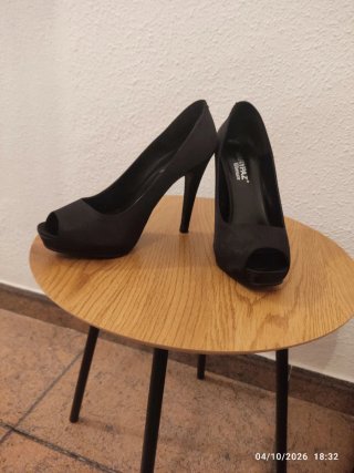 Zapatos de Vestir Negros Marypaz Talla 39