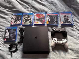 PS4 Slim 1TB + 2 Mandos originales