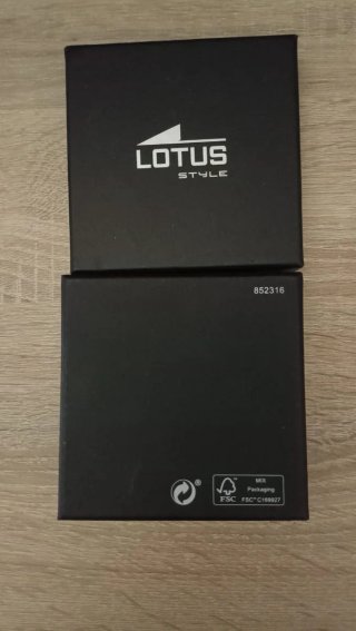 Estuche Lotus con pulsera
