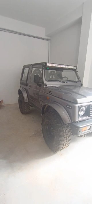 Suzuki Samurai 1990
