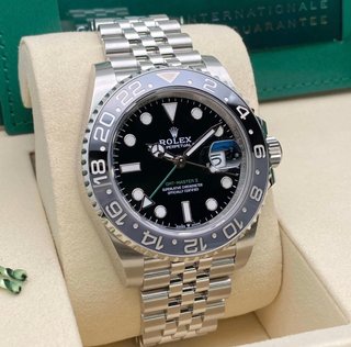 Rolex GMT-Master II 126710GRNR "Bruce Wayne" 2026