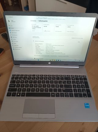 Ordenador Portátil HP I3