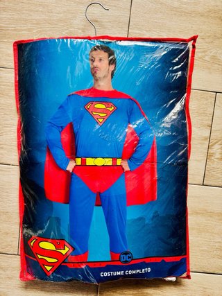 NUEVO! Disfraz Superman DC Comics talla XL /52-54