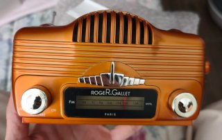 Radio Roger & Gallet Naranja Vintage