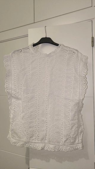 Blusa blanca elegante talla M