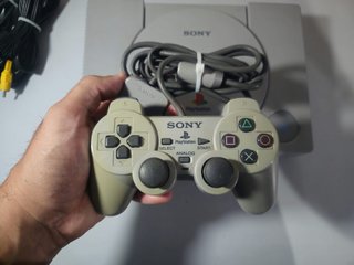 PlayStation 1 (PS1) Original + Mando y Cableado