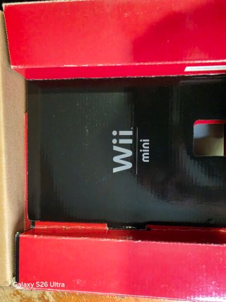 Nintendo Wii Mini Roja y Negra