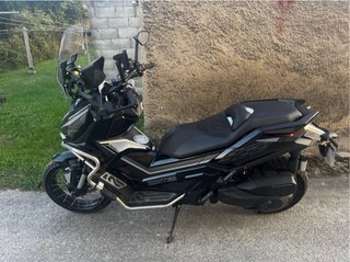 Moto Zontes 368G