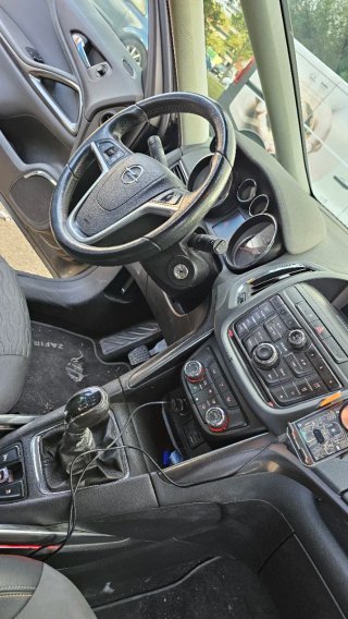 Opel Zafira Tourer 2014