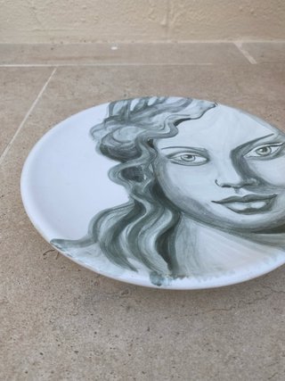 Plato Decorativo Venus Pintado a Mano