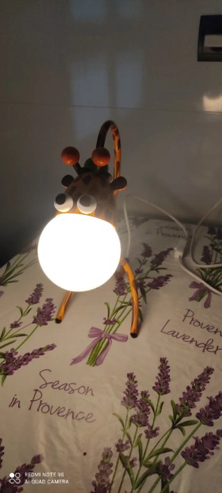 Lámpara de escritorio infantil jirafa