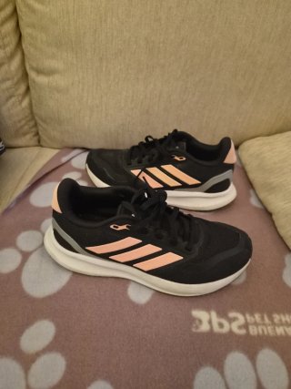 Zapatillas Adidas Negras y Rosas Talla 36 1/2