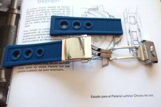 Correa Caucho Azul Ocean 24mm Estilo Breitling