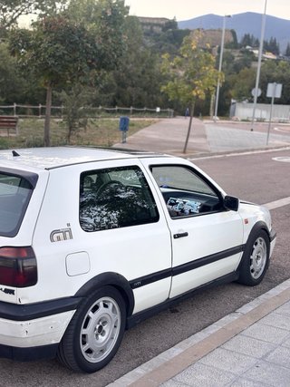 Volkswagen Golf 1992