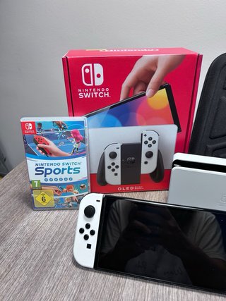 Nintendo Switch OLED Blanca + juego Sports