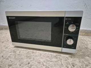Microondas Sharp YC-MG01 con Grill