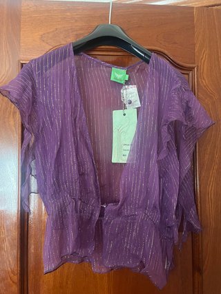 Blusa gasa morada hilo dorado talla única