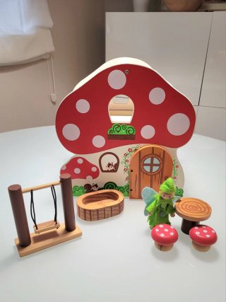Casita de Duendes de Madera El Corte Inglés