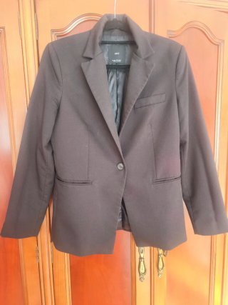 Americana Mango Negra Talla 40