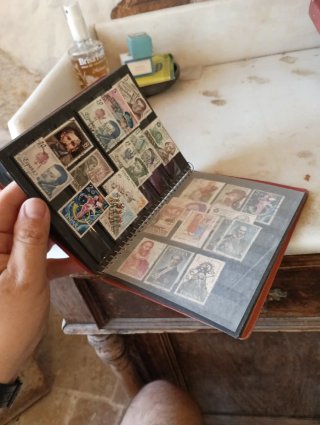 Libreta clasificador de sellos con sellos españole