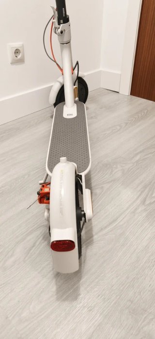 Patinete Eléctrico Mi Electric Scooter 3