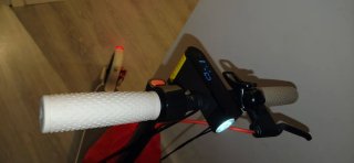 Patinete Eléctrico Mi Electric Scooter 3