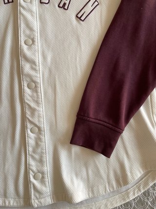 Camiseta Jordan con Capucha