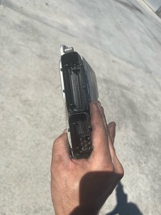 Centralita ECU Volkswagen ARL 038 906 019 HK