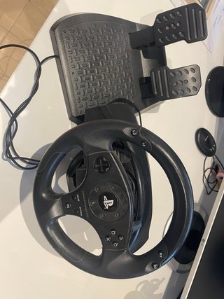Volante y Pedales Thrustmaster PS3/PS4/PC