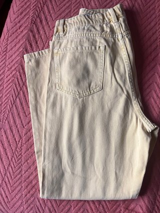 Pantalón Stradivarius Amarillo Talla 40