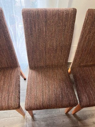4 Sillas Comedor Tapizadas Patas Madera