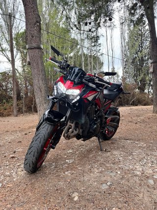 Kawasaki Z900 2024 Limitada A2 con extras